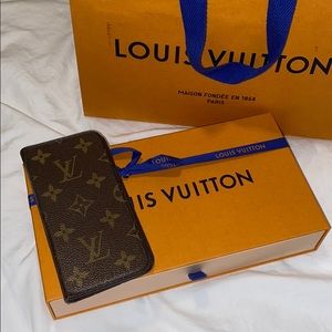 Louis Vuitton iPhone X folio phone case